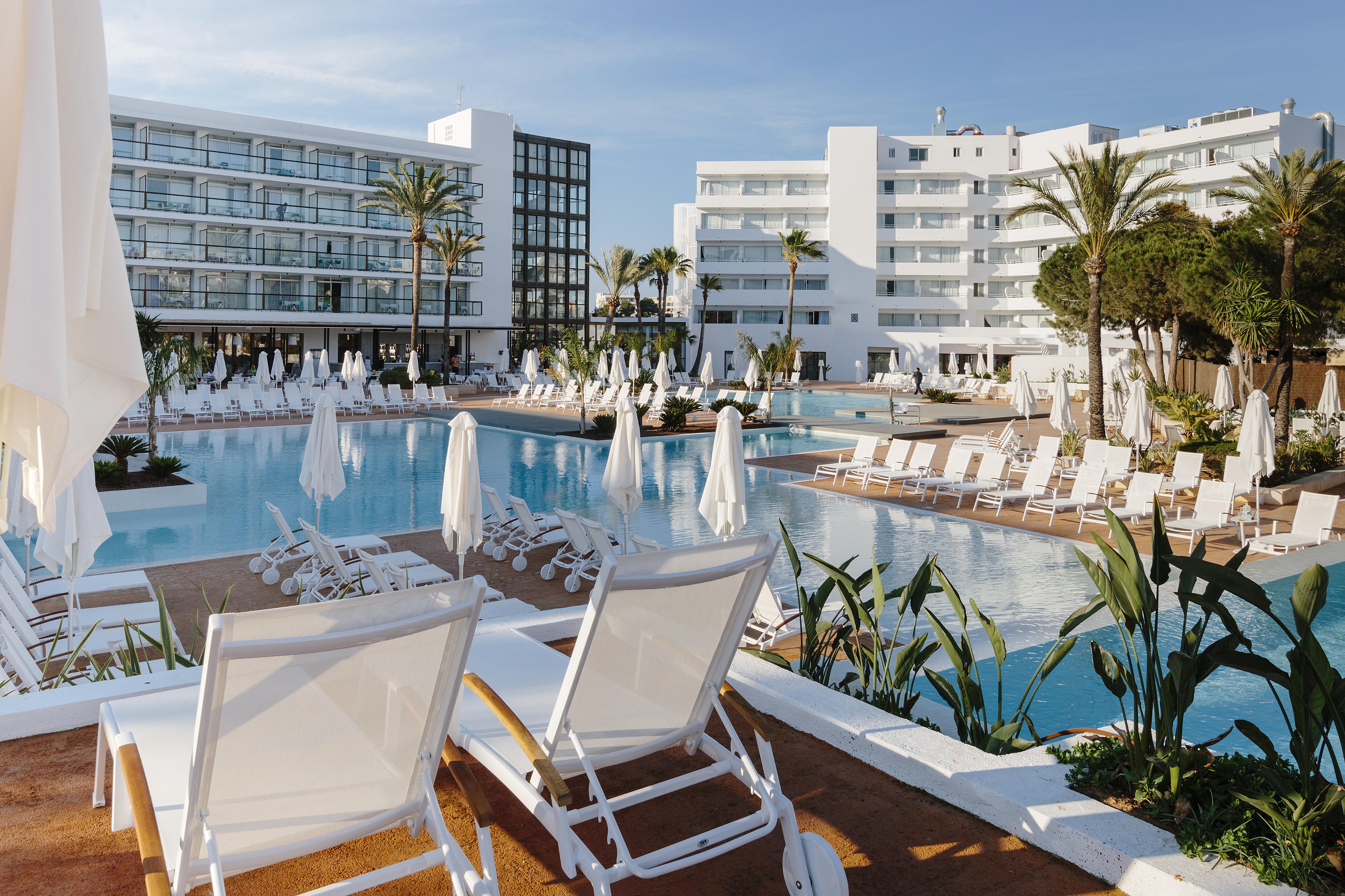 AluaSoul Ibiza - Adults only Hotel Es Cana Exterior foto
