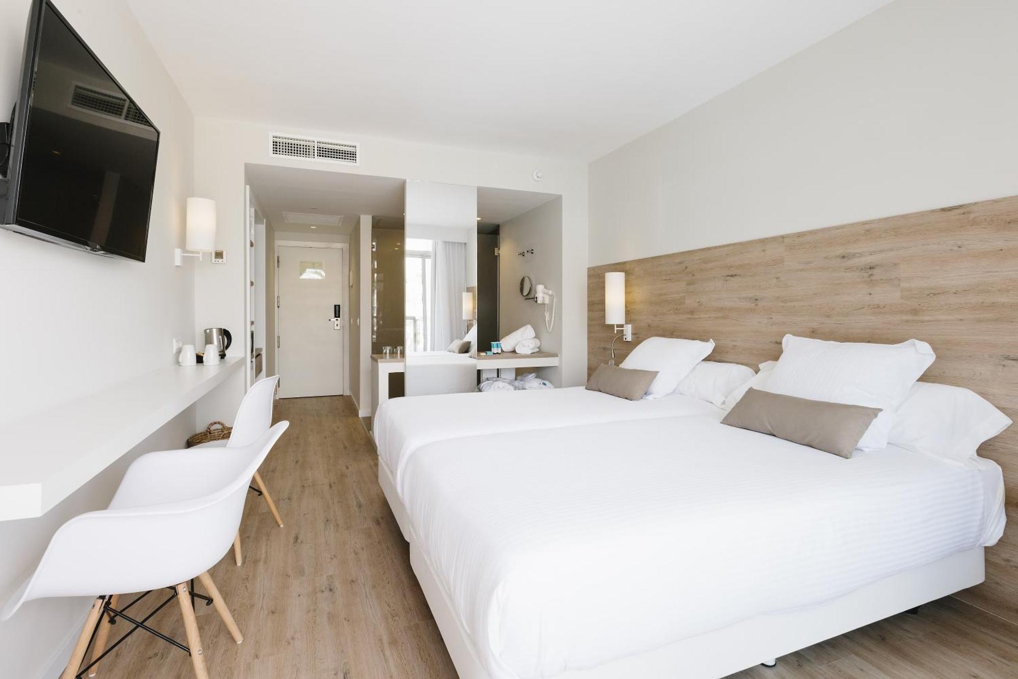 AluaSoul Ibiza - Adults only Hotel Es Cana Exterior foto